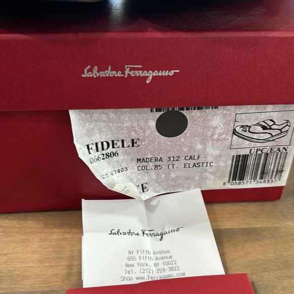 Amazing Salvatore Ferragamo loafers ! Gorgeous leather and color - Picture 2 of 7